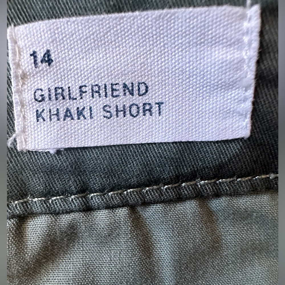 Women’s Gap Size 14 Green Camo Khaki Girlfriend Shorts - Picture 4 of 7